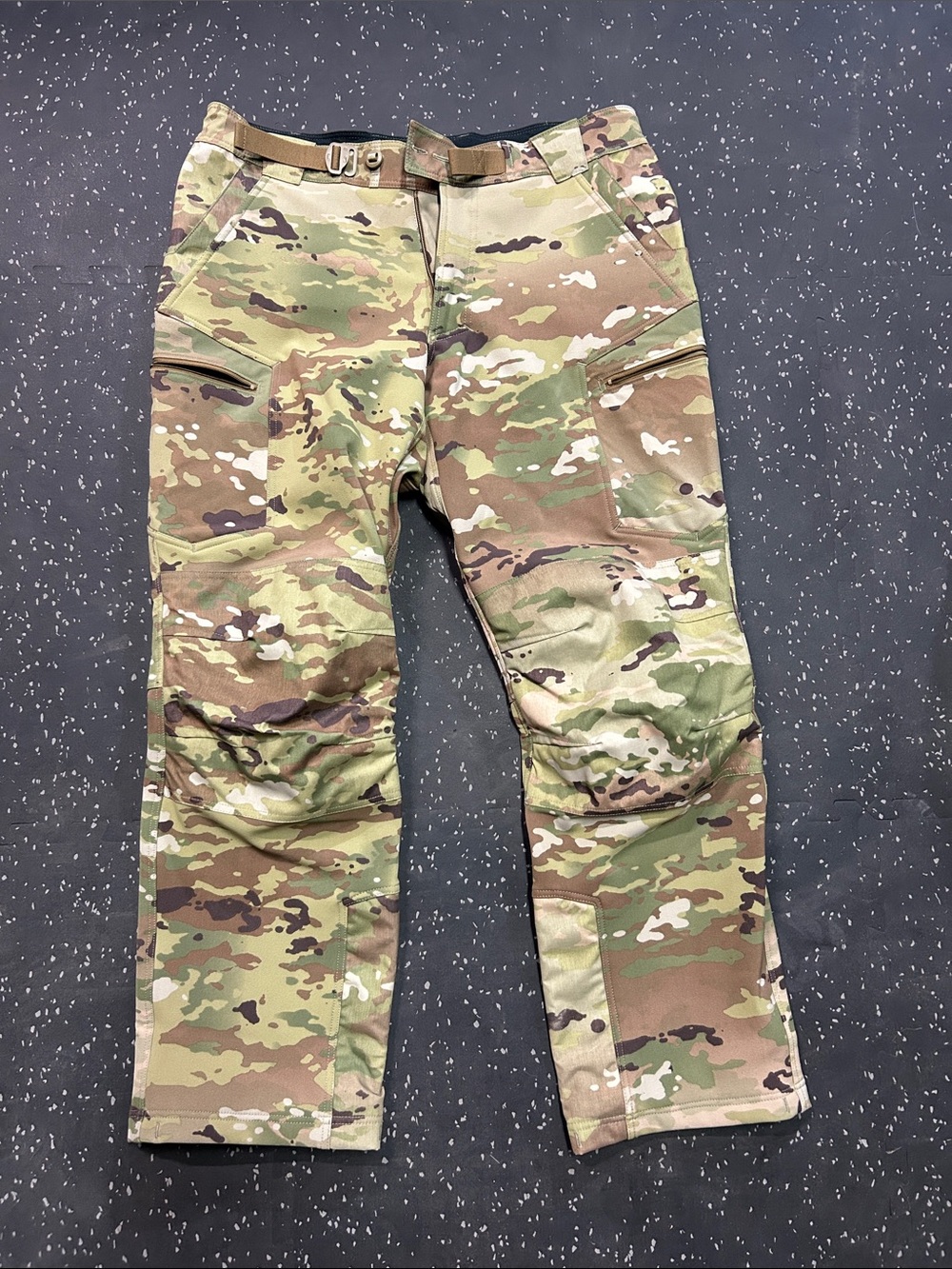 Men's Tactical Cargo Pants - Camouflage Green